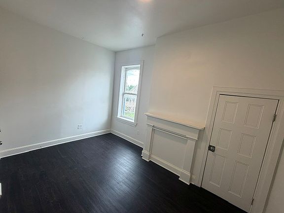 2nd image of 200-202 S Duke St #3