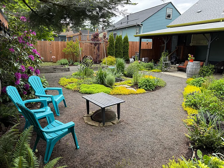 Fire pit aka smoke pit