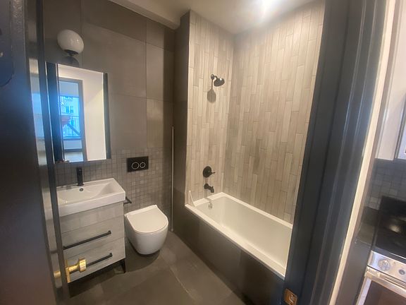 3rd image of 565 4th Ave #3F