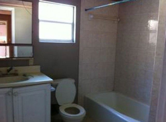 2nd image of 11193 49th St N