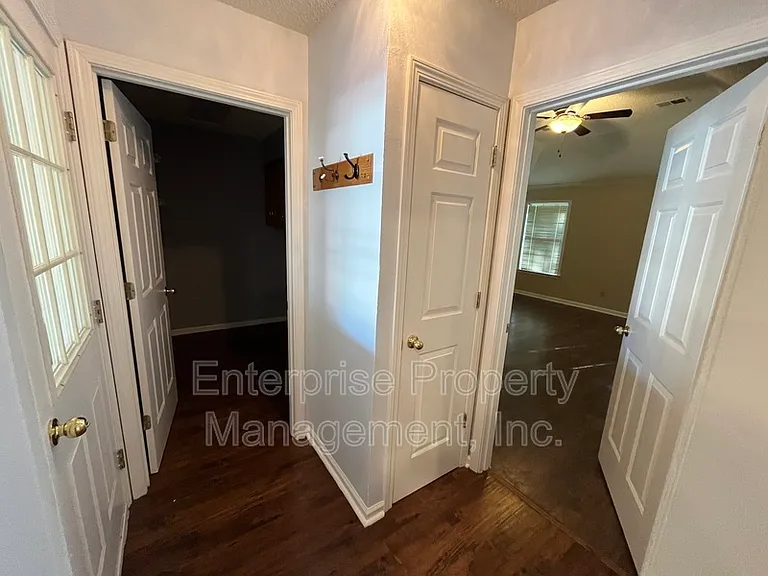 384 Walnut Trace Dr — Photo 18