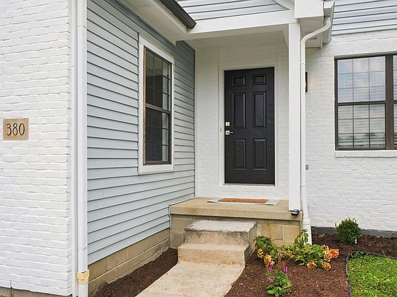 3rd image of 380 Shady Spring Dr