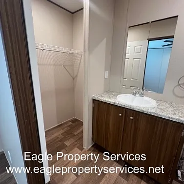 140 Springfield Dr N #14 — Photo 3