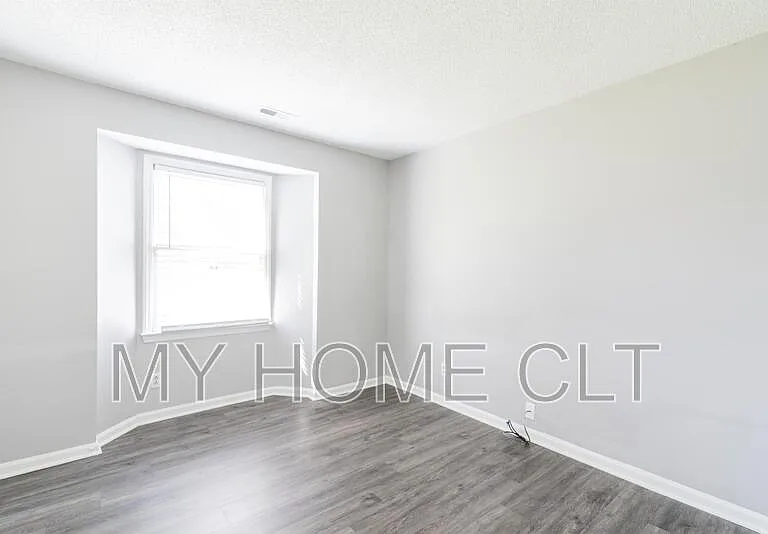 6158 Meadow Rose Ln #1 — Photo 17