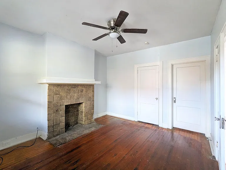 2120 Bedford Ave #1 — Photo 2
