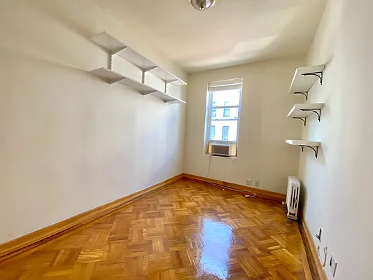 Rented by Compass | media 3