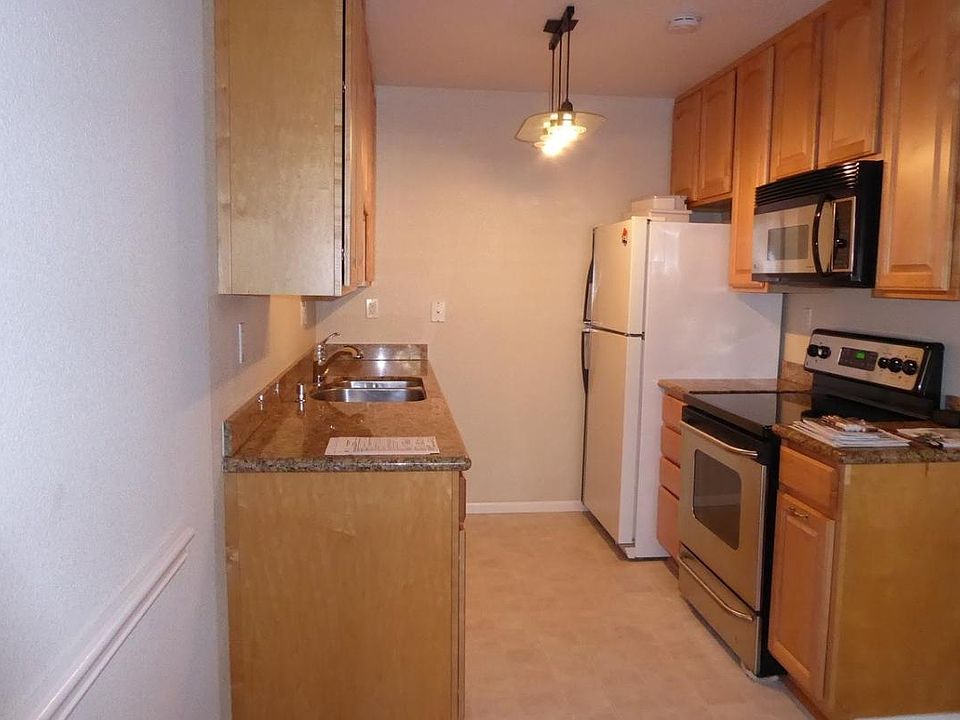 1st image of 155 Sharene Ln APT 105