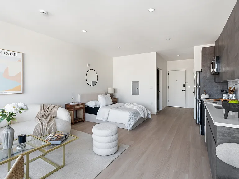 1 Mallory Ave — Photo 22