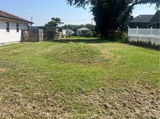 1418 Mandolin St, New Orleans, LA 70122