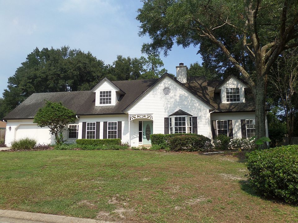 1st image of 1421 SE 49th Ave