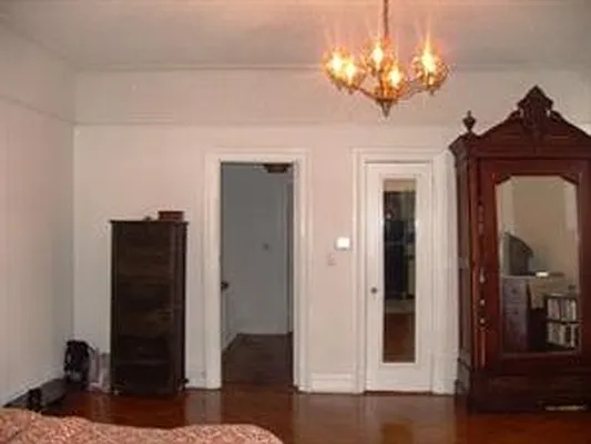 Sold by Douglas Elliman | media 10