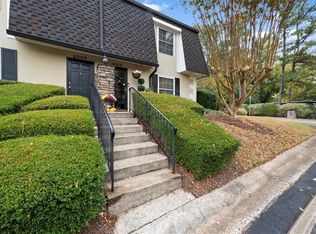 6210 Park Ave, Sandy Springs, GA 30342