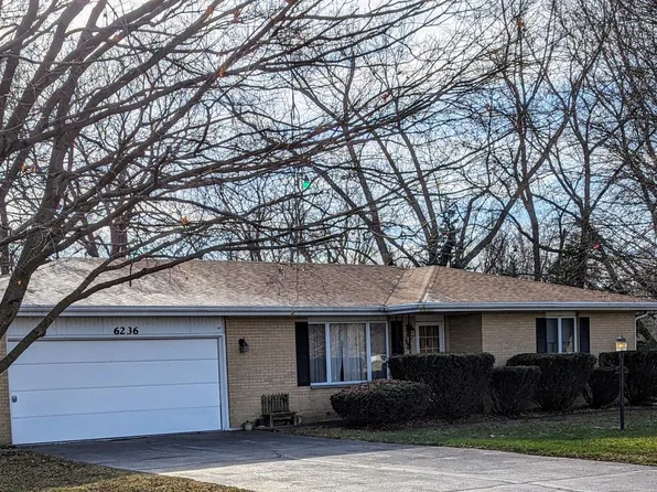 (undisclosed Address), Saint Anne, IL 60964