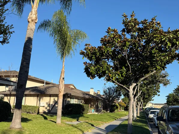 3561 W Cornelia Cir #4, Anaheim, CA 92804