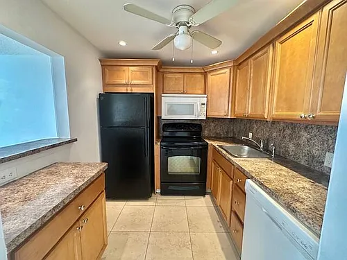 147 Fanshaw Way #D Photo 1