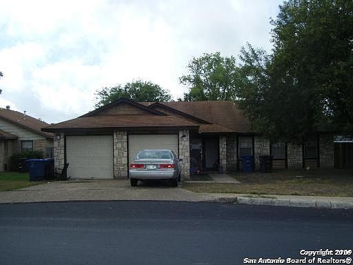 1st image of 5202/5204 Gawain Dr