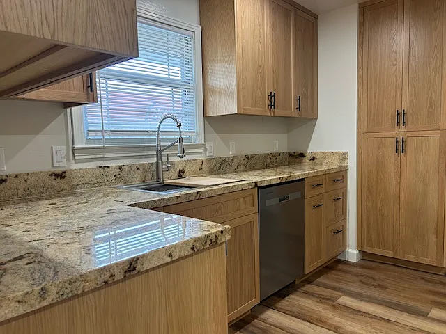 436 California St — Photo 7