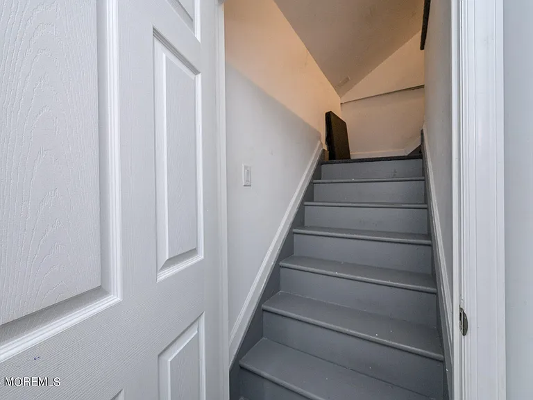 405 Main St #2 — Photo 20