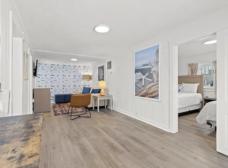 Perrin Dr — Photo 11