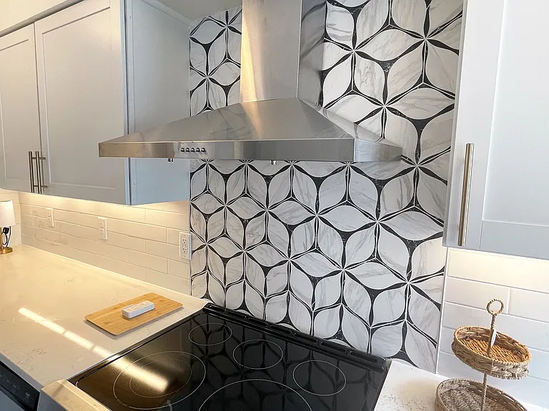 337 W Bute St #3 — Photo 4