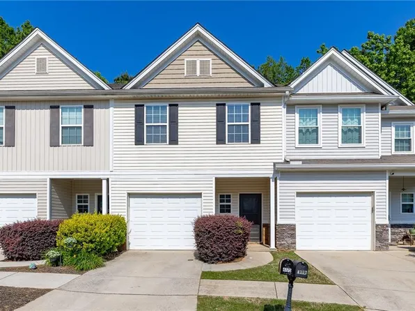 4775 Beacon Ridge Ln, Flowery Branch, GA 30542