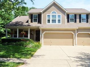 1052 Milford Dr, Pickerington, OH 43147