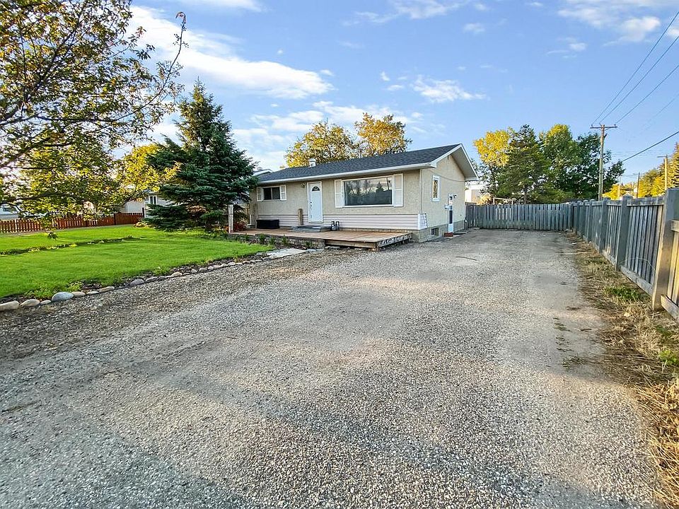 1st image of 9705 91a Ave
