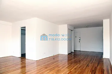 Rented by Moda Realty