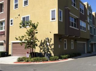 221 W Merlot Dr, Covina, CA 91723