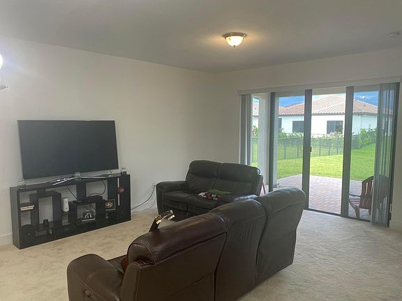 3rd image of 4935 FRATTINA Street