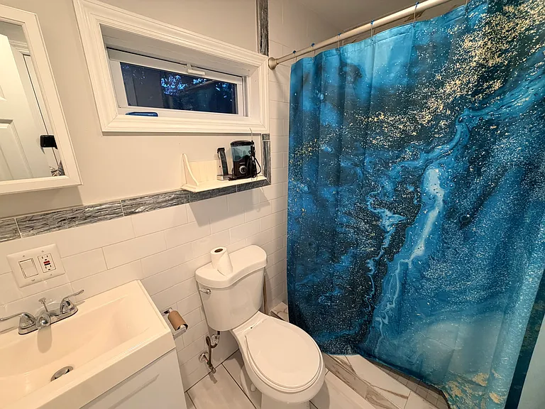 10 Dunstan Dr — Photo 5