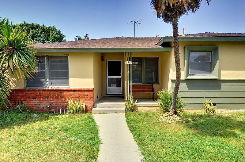 1st image of 11343 Victoria Ave