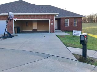 137 Winterfield Cir, Cape Girardeau, MO