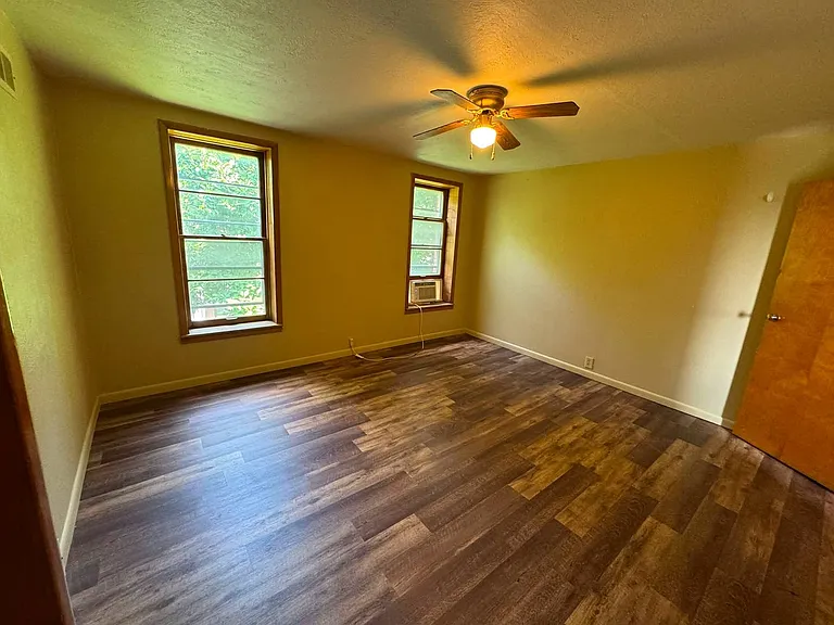 1701 Broadway St Hannibal — Photo 15