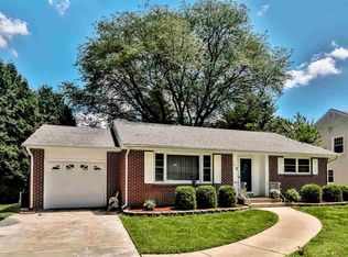 521 Westchester Dr, Rockford, IL 61107