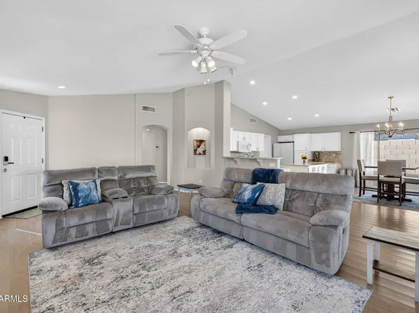 609 S 111TH Place, Mesa, AZ 85208