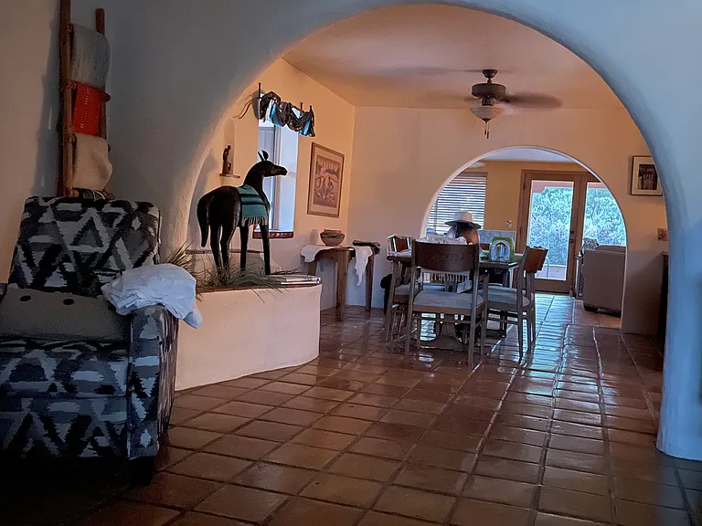 257 E Los Rincones — Photo 14