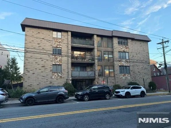 314 Palisades Avenue #C4, Cliffside Park, NJ 07010