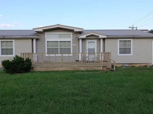 9241 County Road 476 S, Henderson, TX 75654