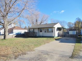1872 Rouse St, Muskegon, MI 49442