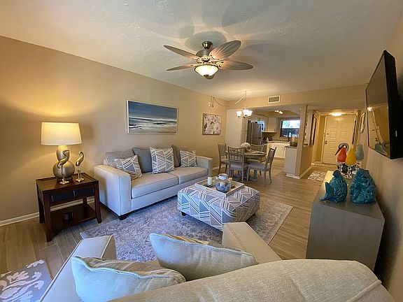 3rd image of 104 Capri Isles Blvd APT 106