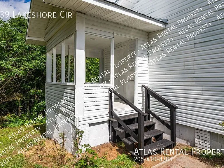 439 Lakeshore Cir — Photo 6