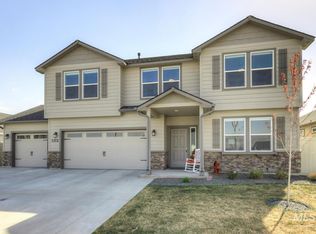 1172 N Warm River Ave, Kuna, ID 83634