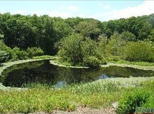 740 Millstone Rd, Water Mill, NY 11976