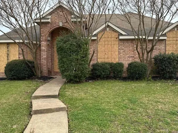 3124 Creek Xing, Mesquite, TX 75181