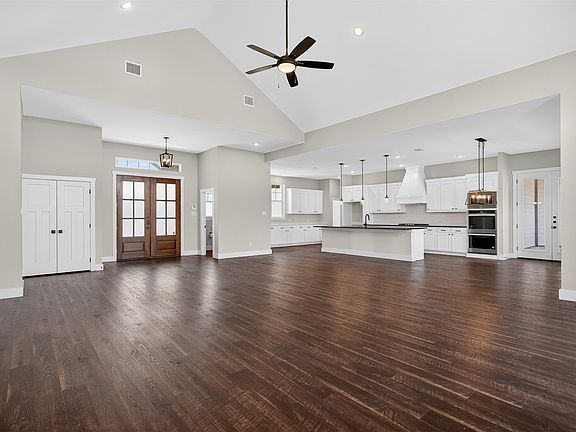 5th image of 2335 Providence Way