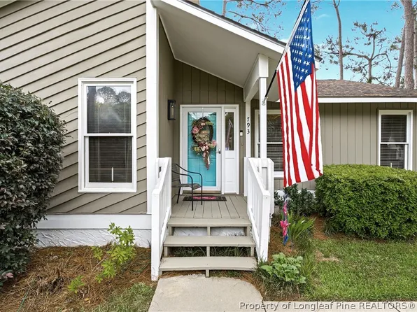 793 Bateman Ct, Fayetteville, NC 28303