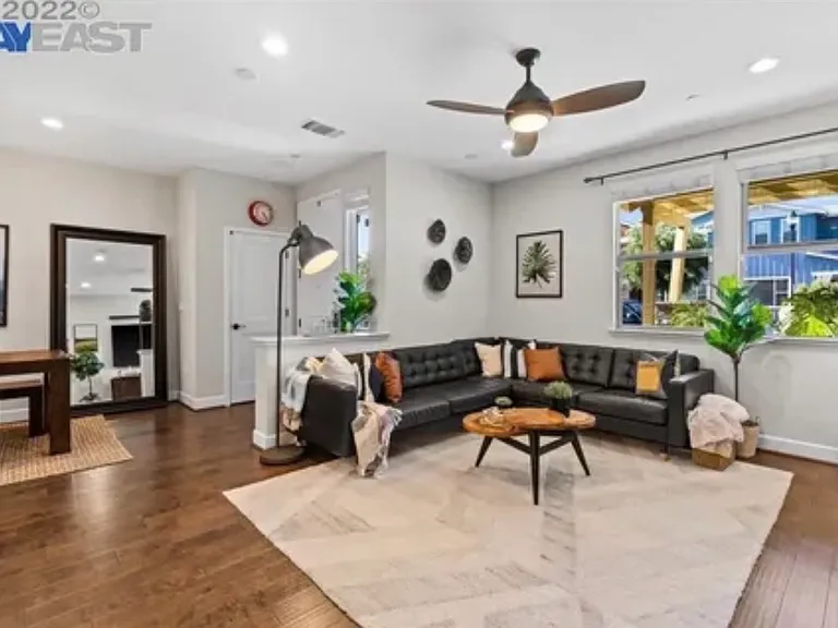 271 Fennel Way — Photo 19
