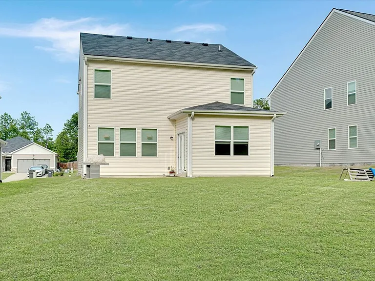 1127 Sims Dr — Photo 31