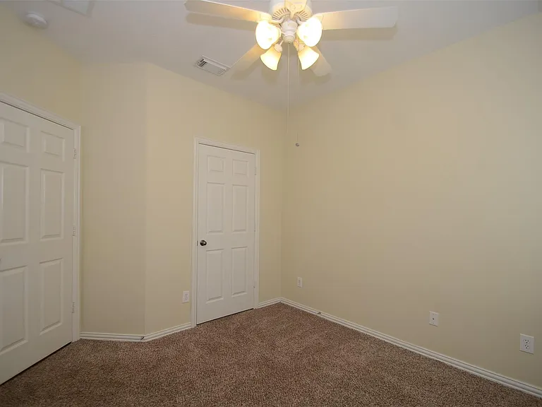 23207 Dewflower Dr — Photo 25